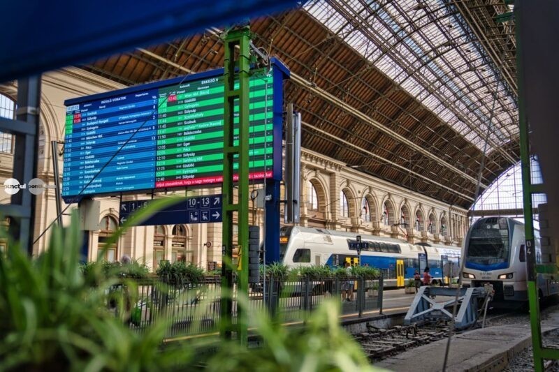 Mai multe trenuri din Budapesta spre România vor pleca mai devreme timp de peste două luni