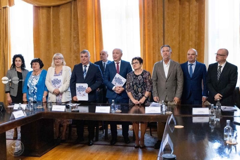 UMFST G.E. Palade Târgu Mureș își asumă rolul de liant academic, științific și strategic al unui proiect major pentru sănătatea din România: Consorțiul Medical din Târgu Mureș