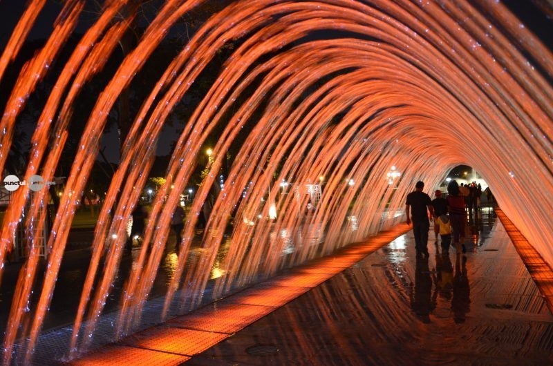 Turnuri care „scuipă” apă din gura oamenilor – Trei fântâni din lume care să inspire Târgu Mureșul