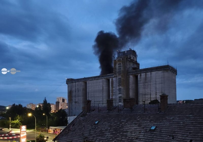 Incendiu pe Strada Gheorghe Doja (video)