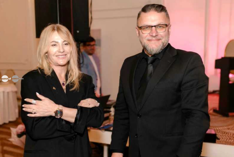 Ceas personalizat pentru Nadia Comăneci cu primul 10 olimpic, creat de un artizan independent de ceasuri mecanice