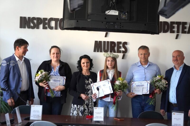 Elevele de 10 din Mureș, premiate pentru performanțele de la Evaluarea Națională și Bacalaureat 2026
