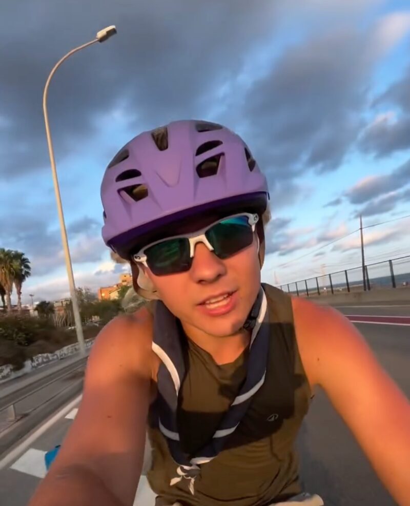 35 de zile pe bicicletă, prin șase țări: isprava mureșeanului Andrei Ceușan