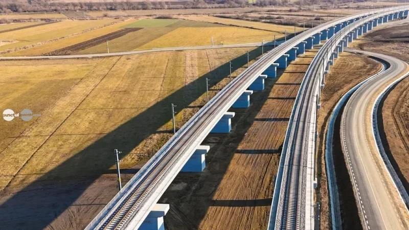 630 de milioane de euro pentru calea ferată Brașov–Sighișoara. Trenurile vor putea circula cu până la 160 km/h