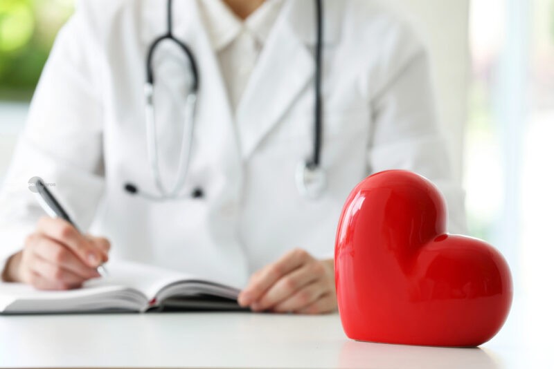 Scandal la examenul de medic specialist: sute de rezidenți cer anularea probei scrise. La cardiologie, aproape jumătate dintre candidați au fost respinși