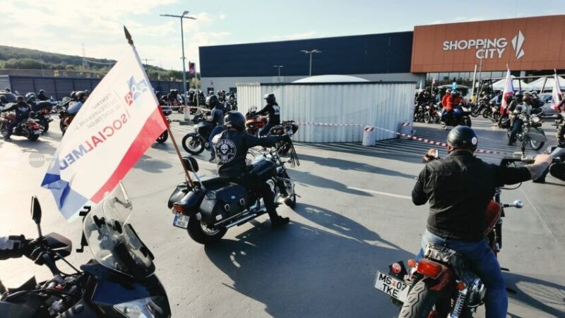 Restricții de circulație astăzi în Târgu Mureș. Parada motocicliștilor marchează închiderea sezonului moto 2026