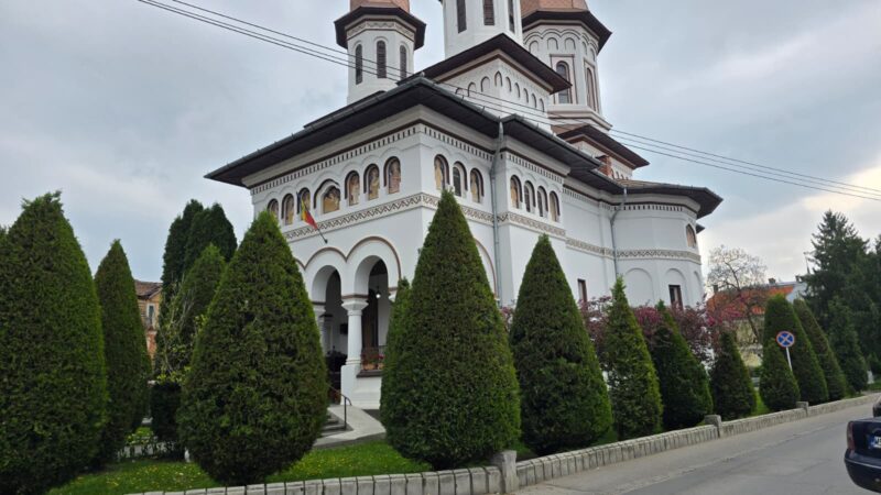 Protopopiatul Ortodox Târnăveni va fi preluat de Protopopiatul Sighisoara.Cele 30 de parohii vor fi redistribuite către patru protopopiate