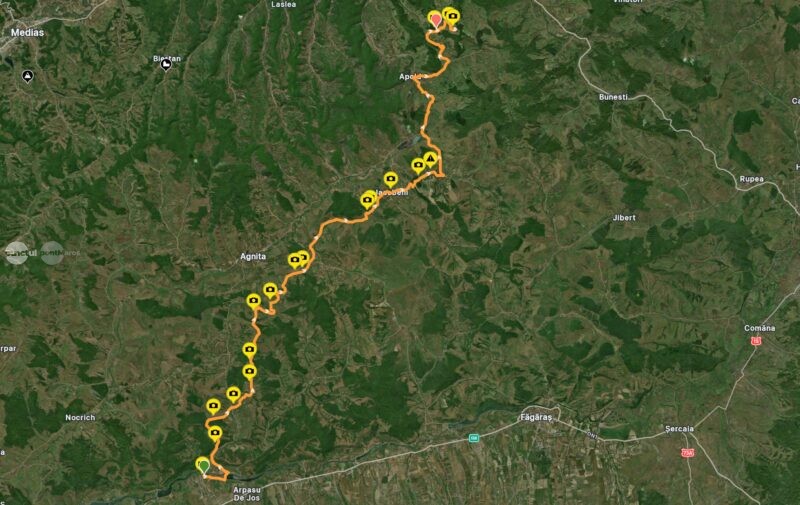 Weekend offroad: 80 de kilometri de drumuri de pământ între Sighișoara și Valea Oltului
